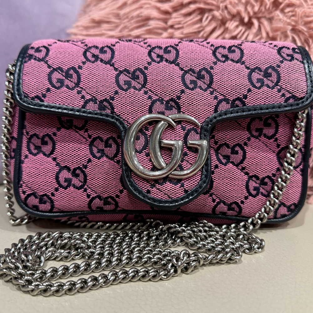 Gucci Pink and Black Crossbody with Silver Chain